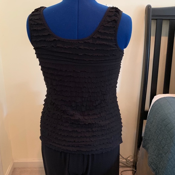 NWT Kate Hill Ruffle Black Scoop Stretch Tank Top - Picture 3 of 5